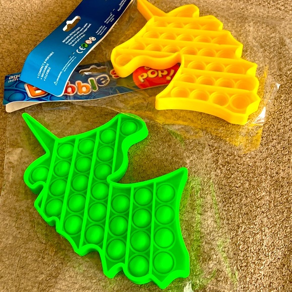 🆕Bubble Snap Pop Toy Unicorn🦄 - Picture 3 of 4